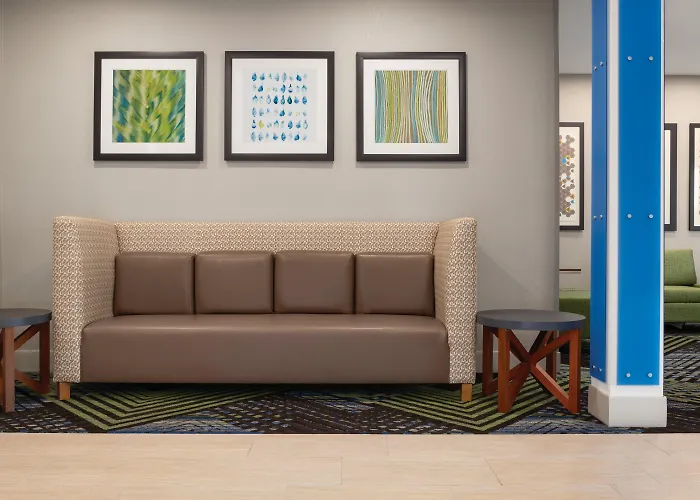 Holiday Inn Express Hotel & Suites Lavonia By Ihg