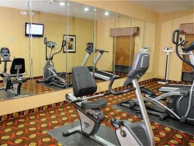 Express & By Ihg 3*