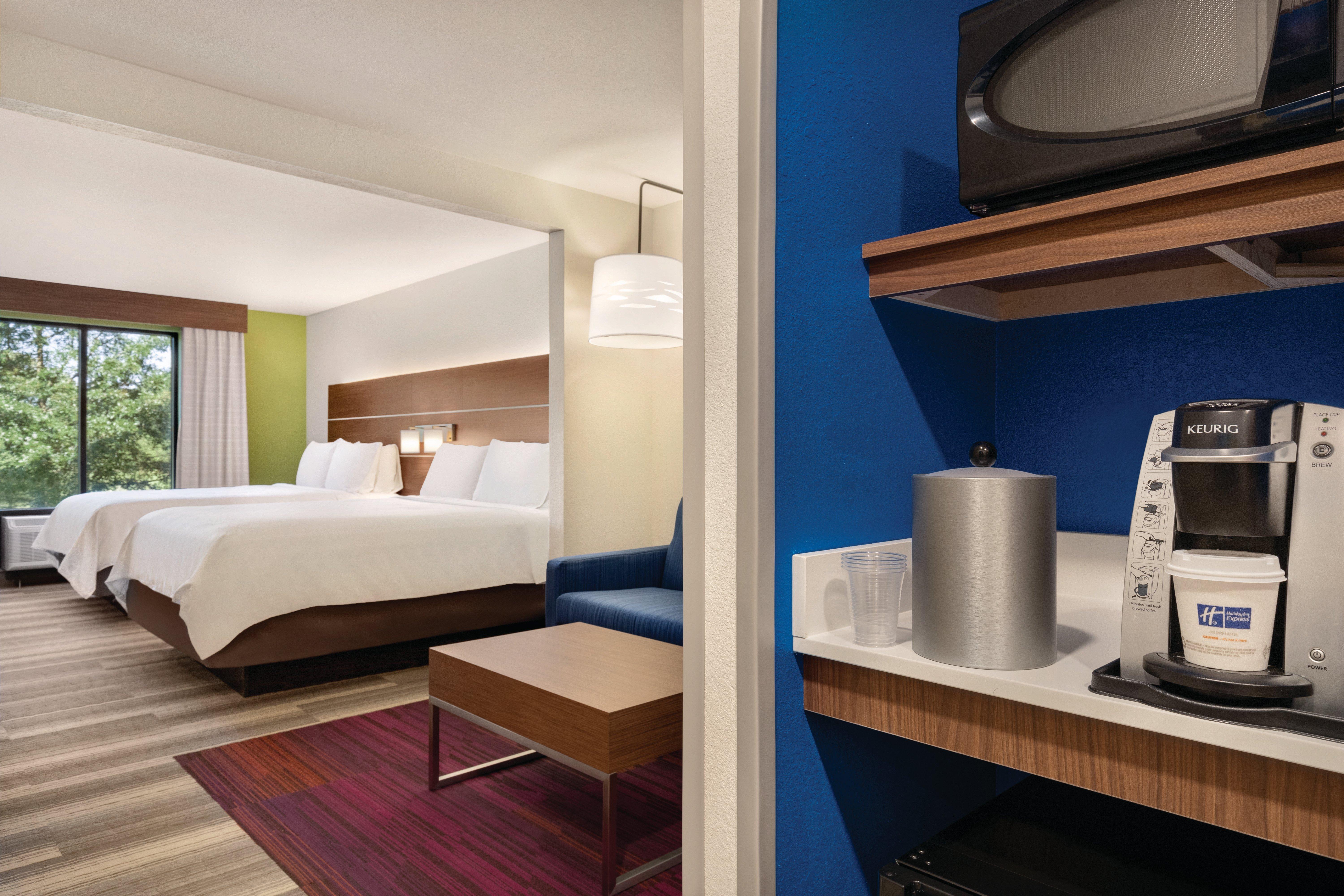Hotel Express & By Ihg Lavonia
